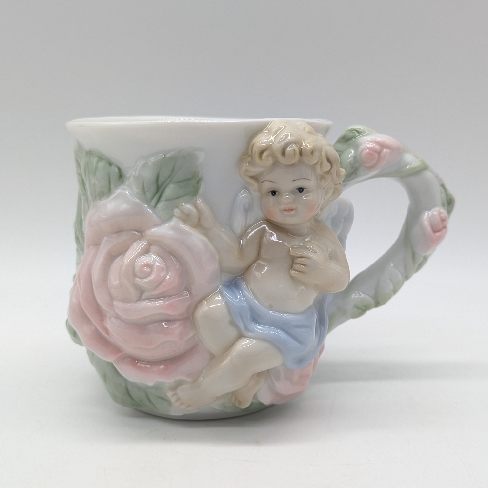 Vintage Avon White Pink Cherub Angel Rose Porcelain 10oz Tea Cup
